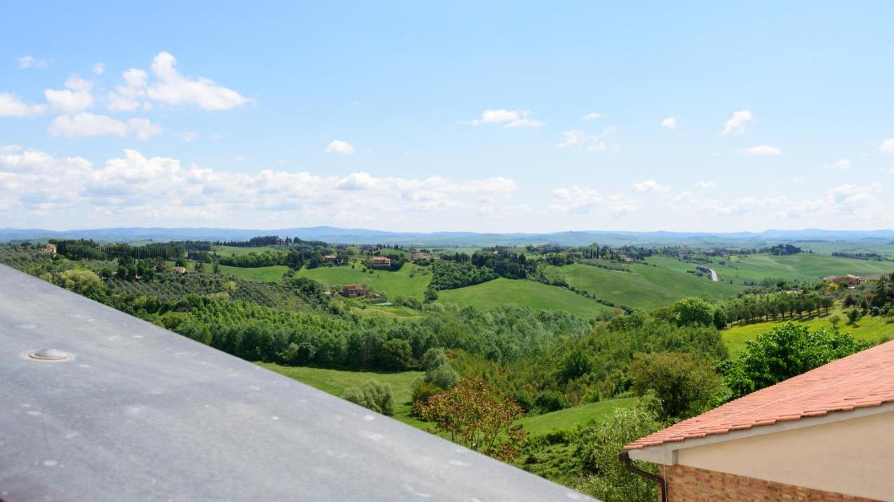 Luglie 360° Panoramic Terrace Apartment Сиена Екстериор снимка